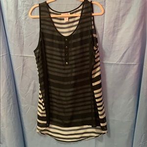 London Pie Top, Size 2X NWOT